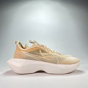 Nike Vista Lite Beige Hybrid Performance Lifestyle Running Shoes Womens Size 8.5